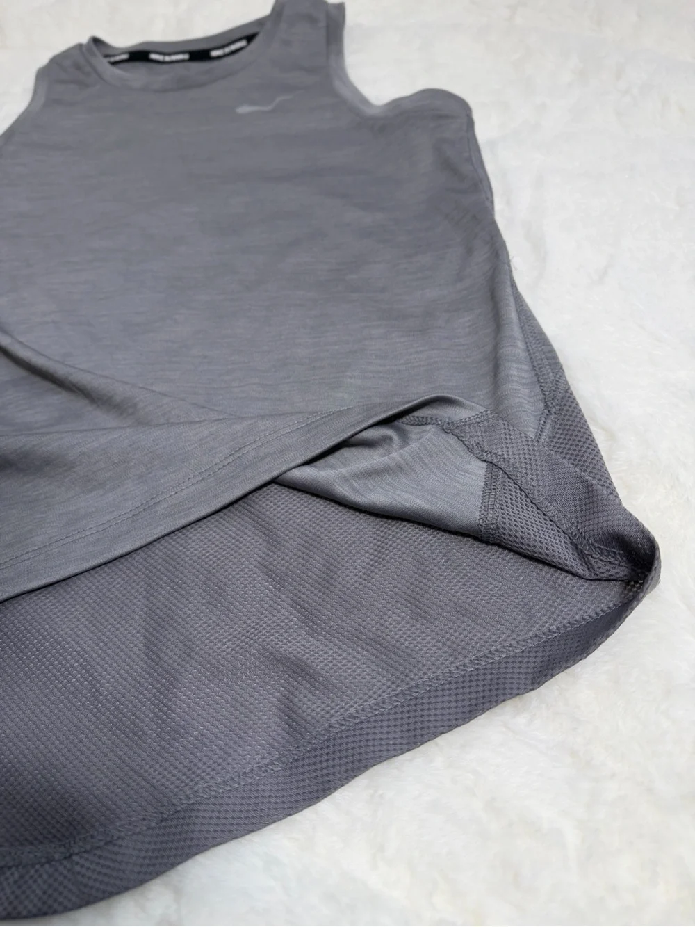 Nike Running Dri-FIT Gray Tank Top Mesh Panel Sleeveless Women’s XS AJ8102